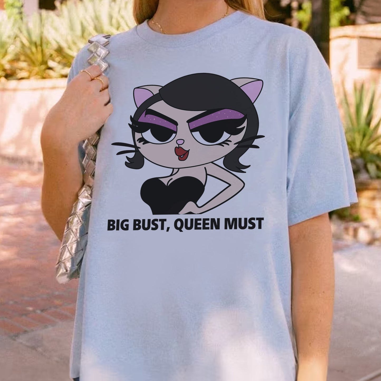 Big Bust, Queen Must Lovely Meow Meow Shirt